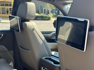 2022 GMC Yukon XL SLT