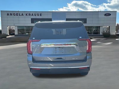 2022 GMC Yukon XL SLT