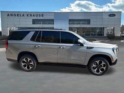 2025 GMC Yukon AT4