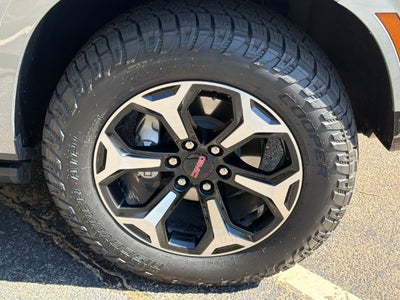 2025 GMC Yukon AT4