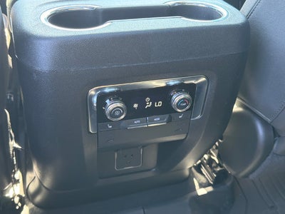2025 GMC Yukon AT4