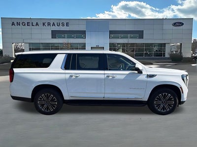 2026 GMC Yukon XL Elevation
