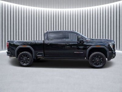 2024 GMC Sierra 2500HD AT4
