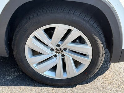 2022 Volkswagen Atlas Cross Sport 3.6L V6 SE w/Technology