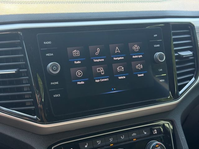 2022 Volkswagen Atlas Cross Sport 3.6L V6 SE w/Technology