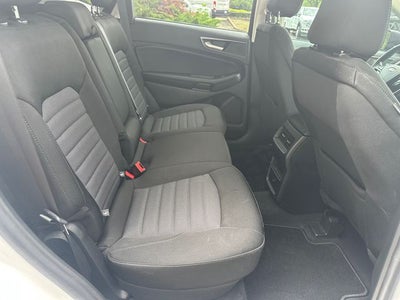 2023 Ford Edge SE