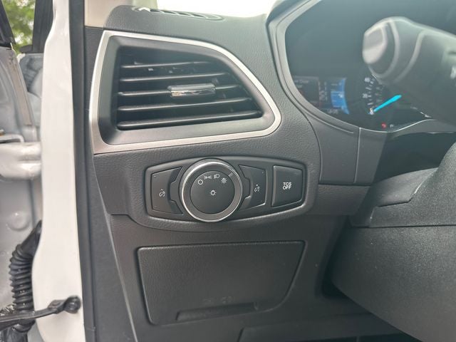 2023 Ford Edge SE
