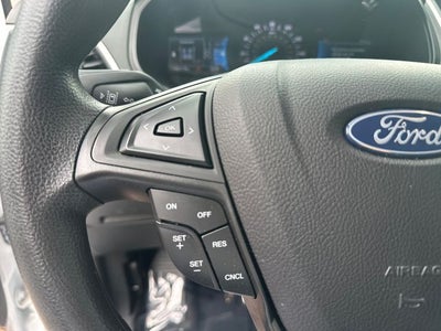 2023 Ford Edge SE