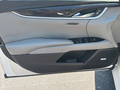 2013 Cadillac XTS Luxury