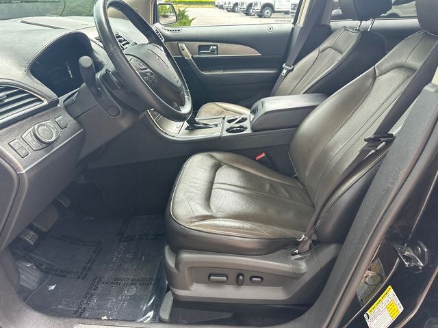 2013 Lincoln MKX Base