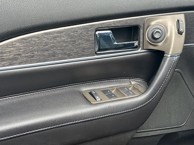 2013 Lincoln MKX Base
