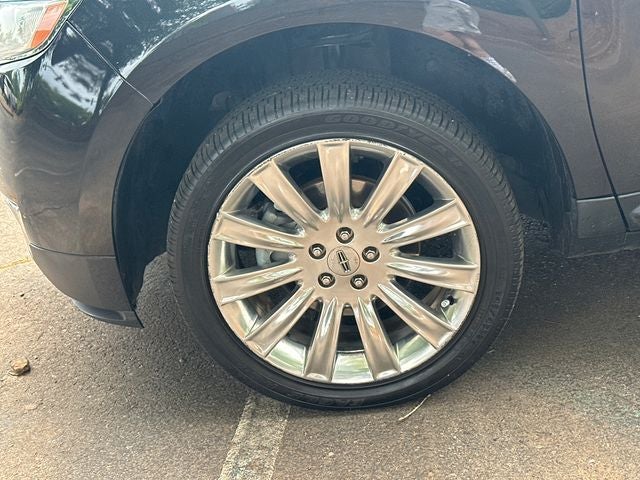 2013 Lincoln MKX Base