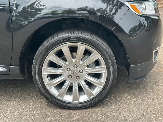 2013 Lincoln MKX Base