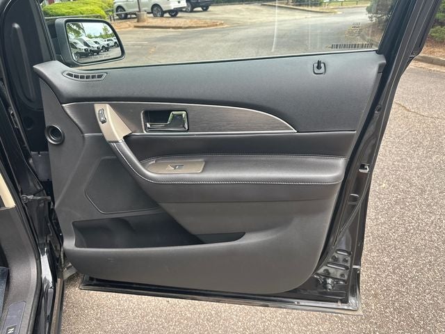 2013 Lincoln MKX Base
