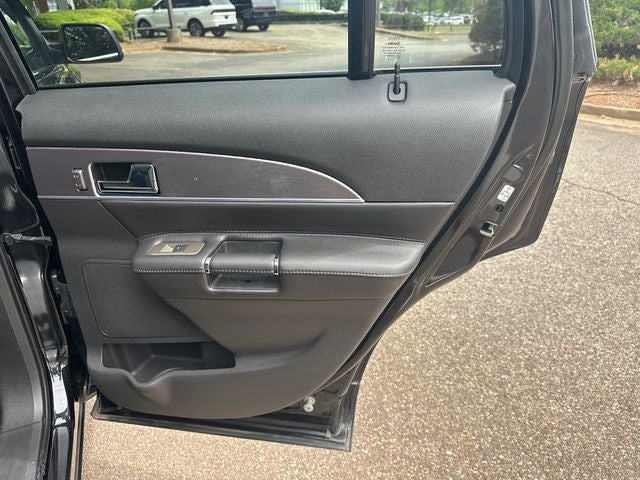 2013 Lincoln MKX Base