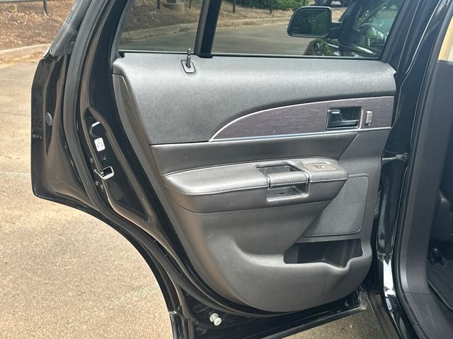 2013 Lincoln MKX Base