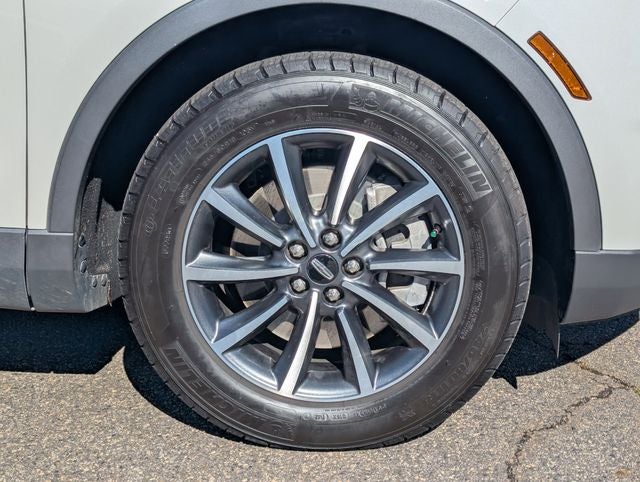 2022 Lincoln Nautilus Standard