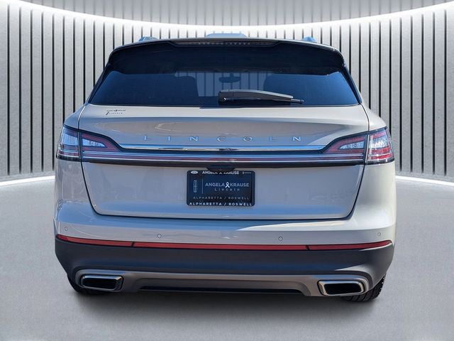 2022 Lincoln Nautilus Standard