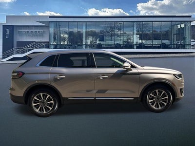 2020 Lincoln Nautilus Standard