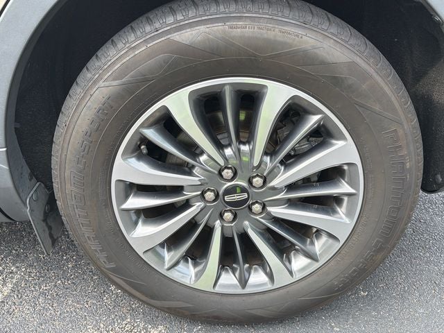 2020 Lincoln Nautilus Standard