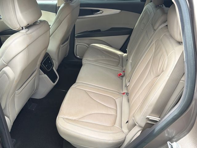 2020 Lincoln Nautilus Standard