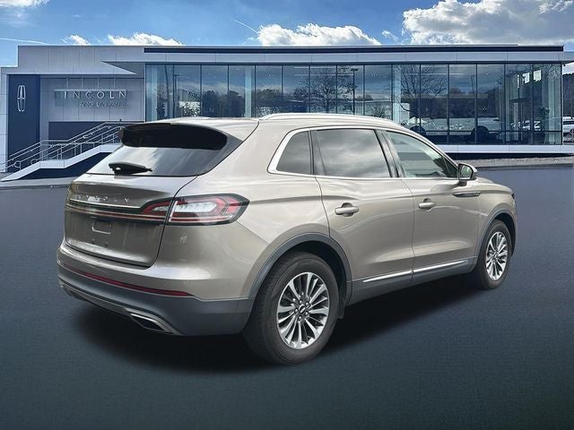 2020 Lincoln Nautilus Standard