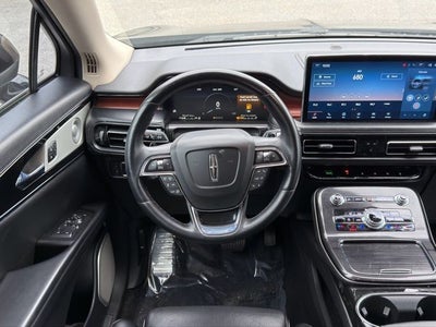 2022 Lincoln Nautilus Reserve