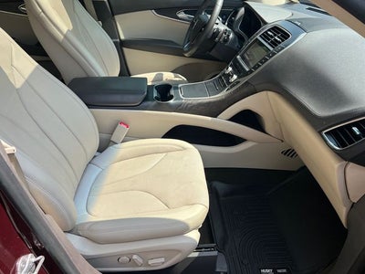 2019 Lincoln Nautilus Reserve