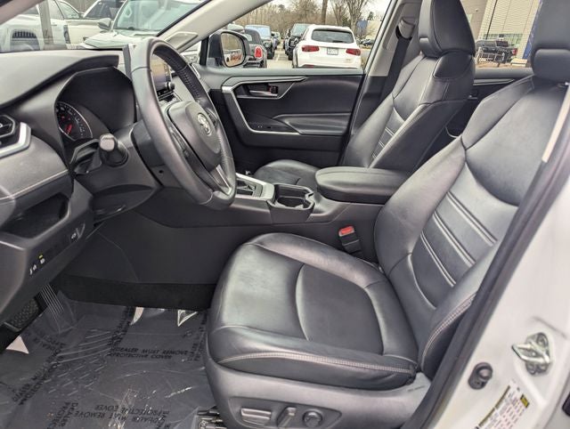 2019 Toyota RAV4 XLE Premium