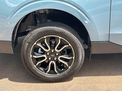 2023 Ford Maverick Lariat
