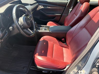 2023 Mazda Mazda3 2.5 S Carbon Edition