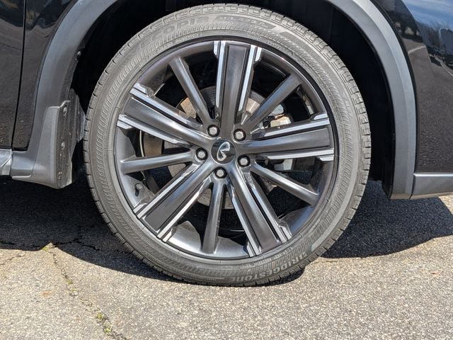 2022 INFINITI QX50 LUXE