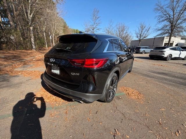 2022 INFINITI QX50 LUXE