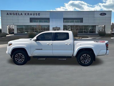 2022 Toyota Tacoma TRD Sport V6