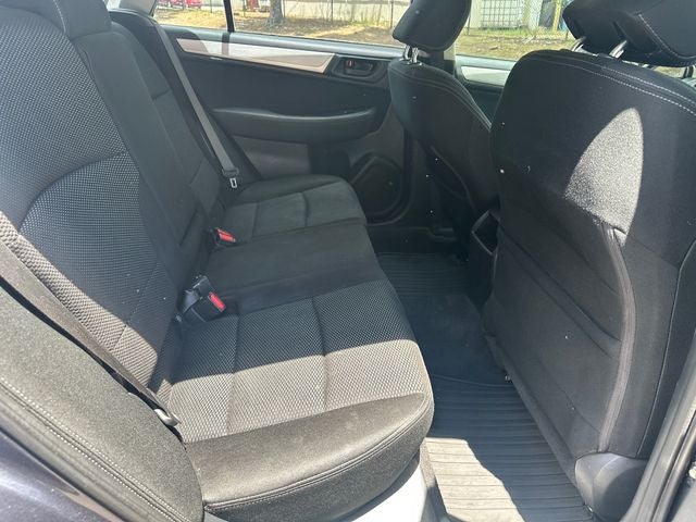 2017 Subaru Outback 2.5i