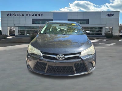 2016 Toyota Camry SE