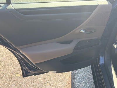 2025 Lexus ES 300h