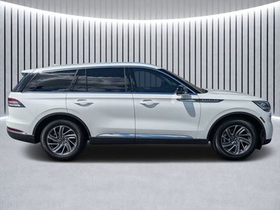 2023 Lincoln Aviator Standard