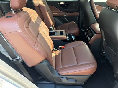 2027 Lincoln Aviator Reserve