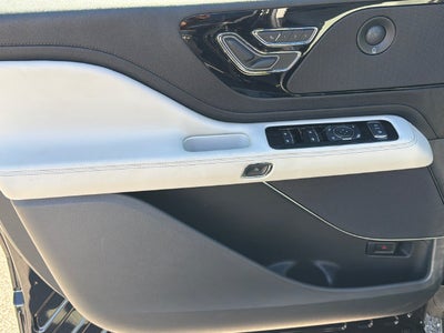 2027 Lincoln Aviator Reserve