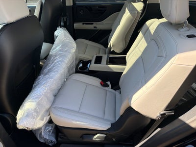 2027 Lincoln Aviator Reserve