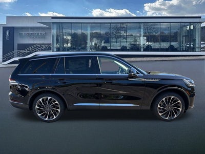 2027 Lincoln Aviator Reserve