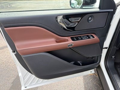 2026 Lincoln Aviator Reserve Premium