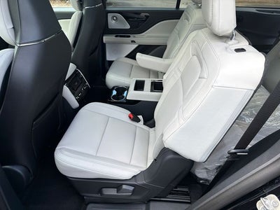 2027 Lincoln Aviator Reserve