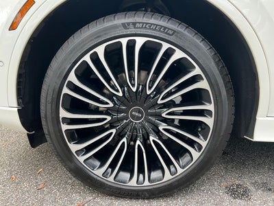 2023 Lincoln Aviator Black Label Premium