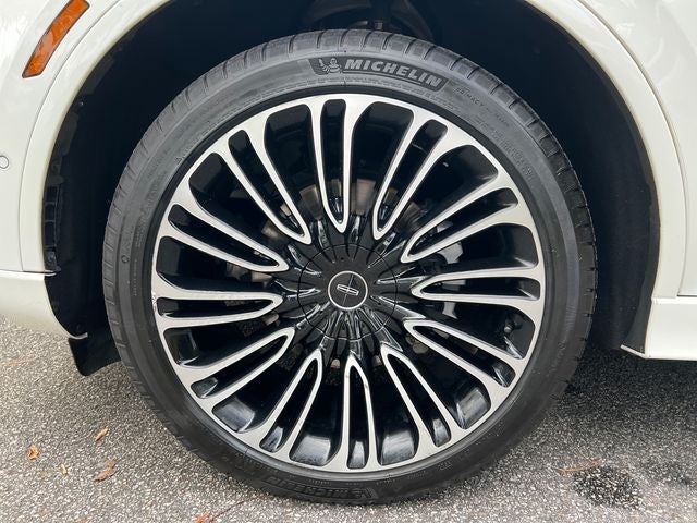 2023 Lincoln Aviator Black Label Premium