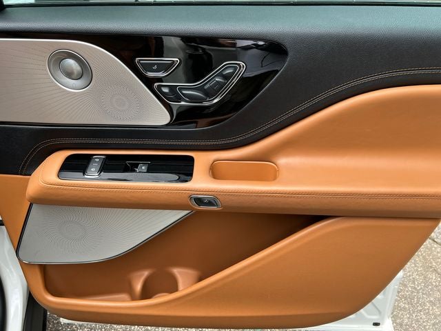 2023 Lincoln Aviator Black Label Premium