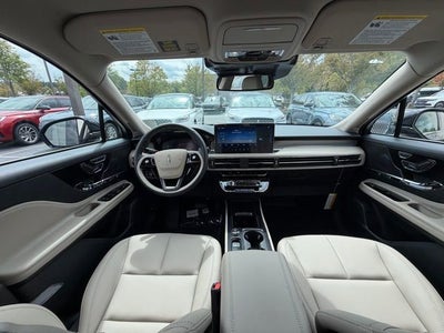 2025 Lincoln Corsair Premiere