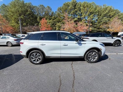 2026 Lincoln Corsair Premiere