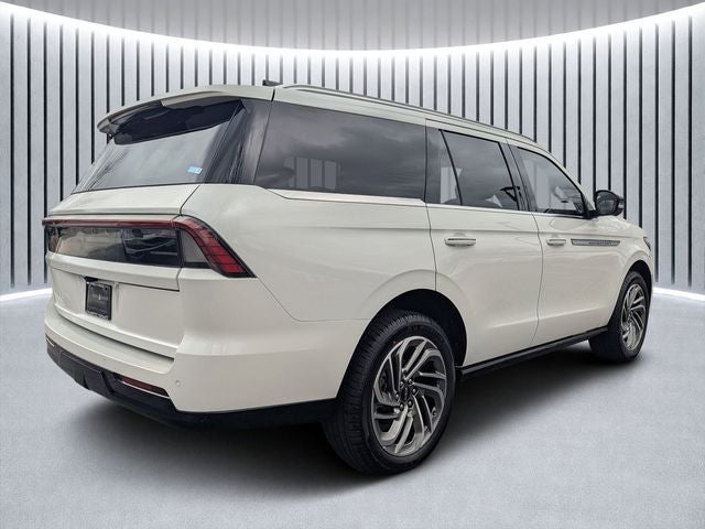2026 Lincoln Navigator Reserve